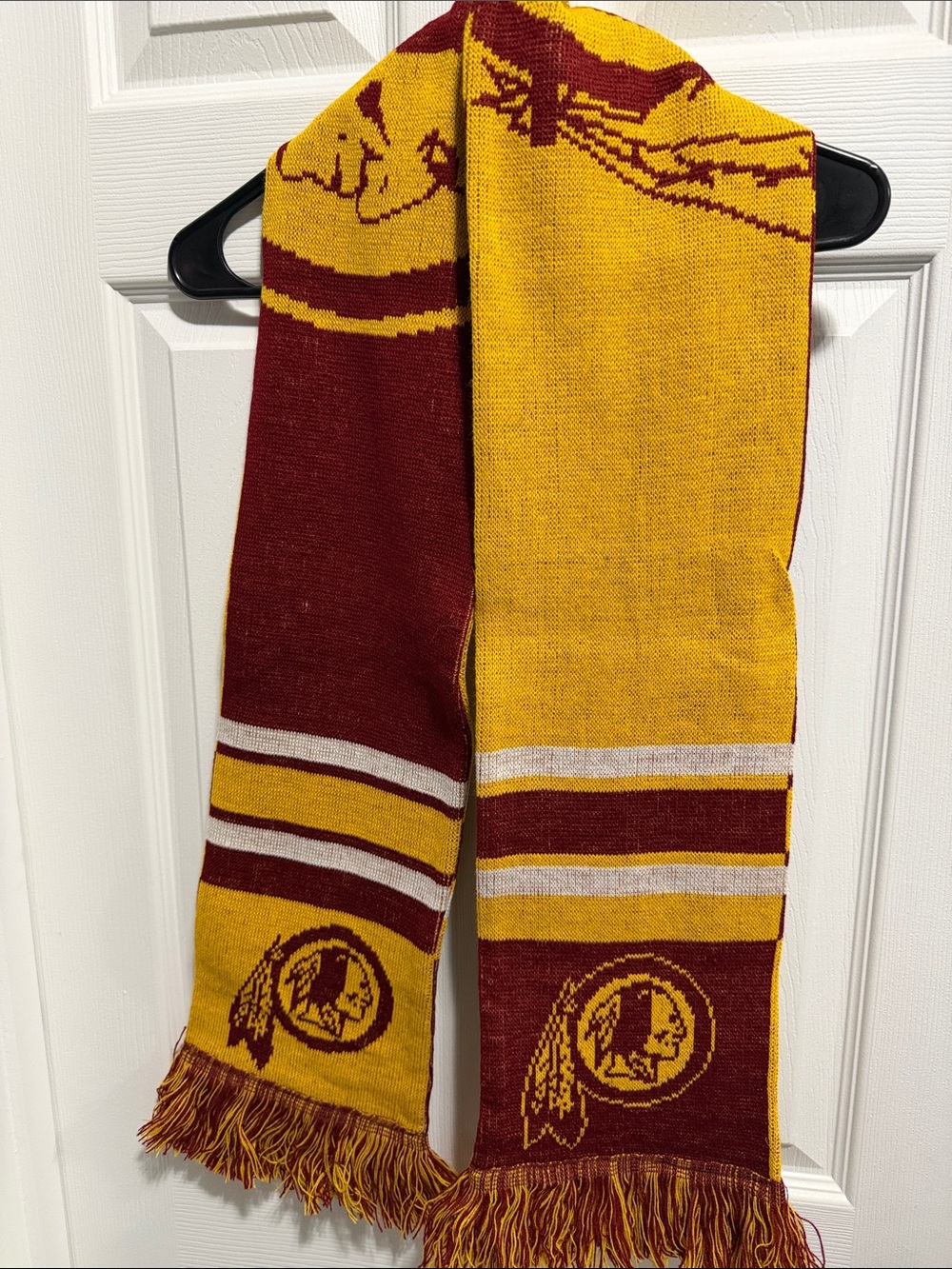 NWOT Redskins Scarf